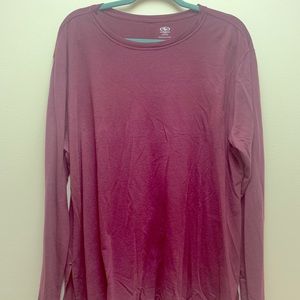 Long sleeve athletic shirt
